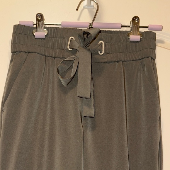 Dynamite Jogger Pants - Picture 2 of 6
